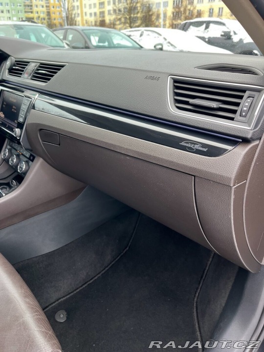 Škoda Superb 2,0   Prodej auta 2016