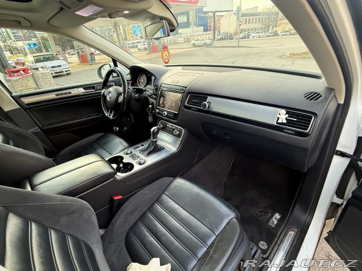 Volkswagen Touareg 3,0 2015