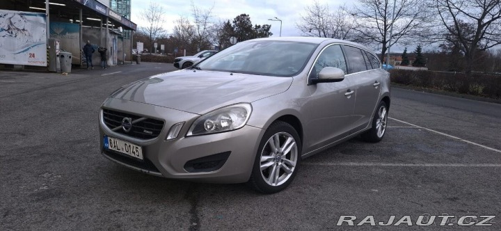 Volvo V60 1,6 2012