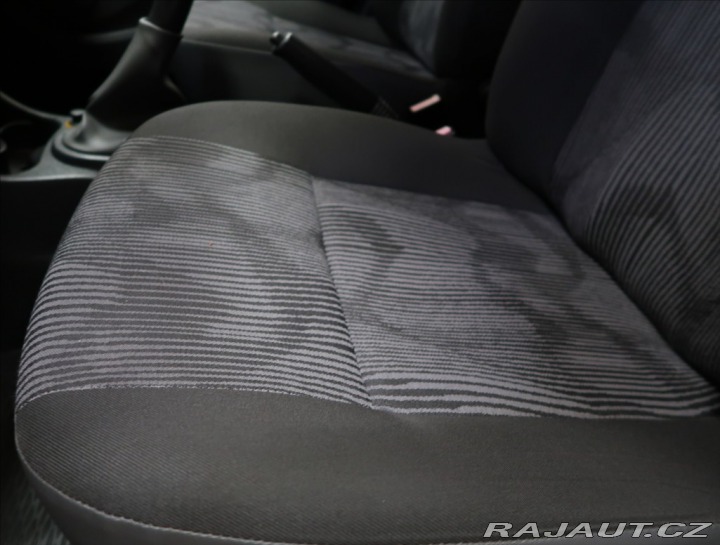 Dacia Sandero 1,2 i 16V ČR KLIMA TAŽNÉ 2011