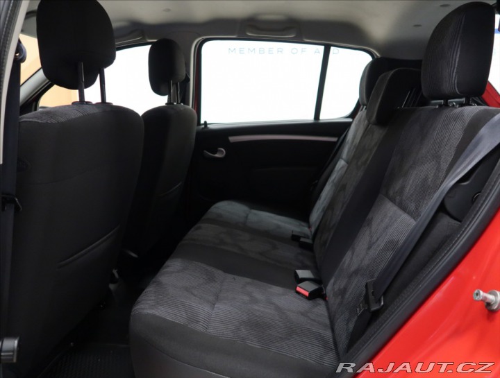 Dacia Sandero 1,2 i 16V ČR KLIMA TAŽNÉ 2011