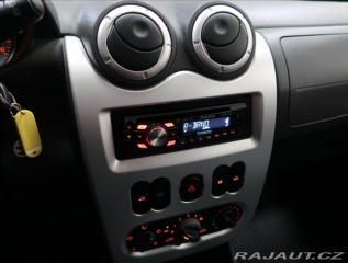 Dacia Sandero 1,2 i 16V ČR KLIMA TAŽNÉ 2011
