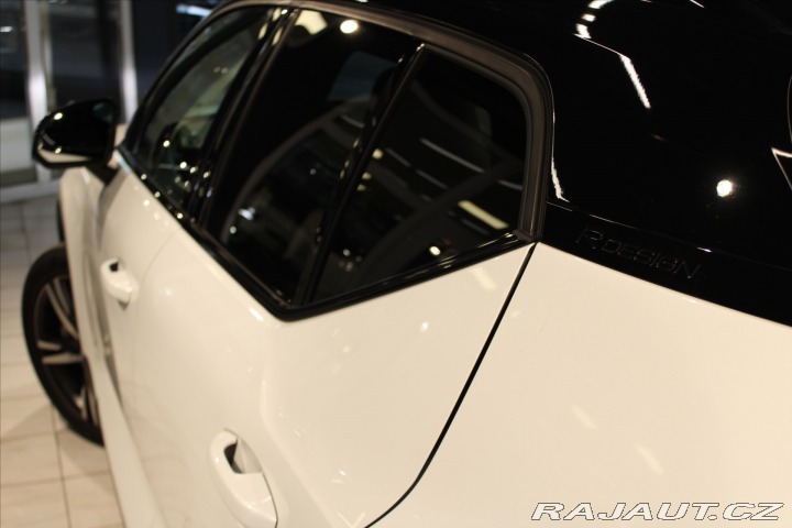 Volvo XC40 T4 R Design AWD CZ/1. Maj 2019