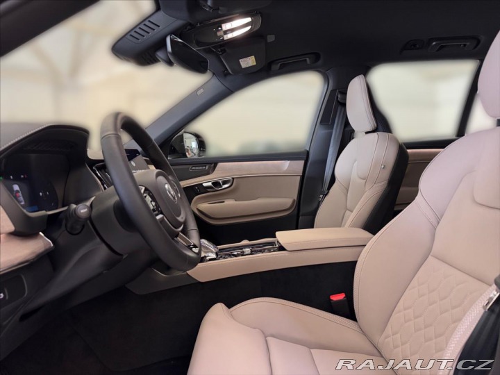 Volvo XC90 2,0 B5 AWD Dark Plus 4154 2025