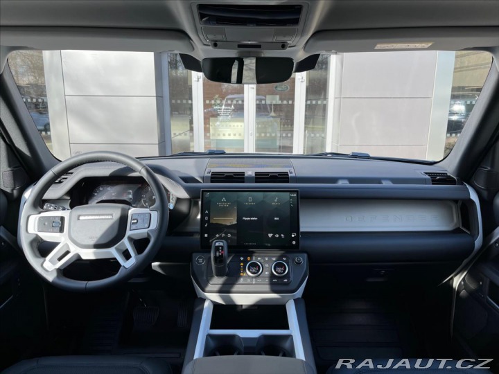 Land Rover Defender 3,0 110 S D200 AWD 2026