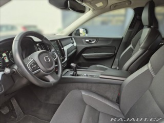 Volvo XC60 2,0 D3 MOMENTUM+ MAN 2018