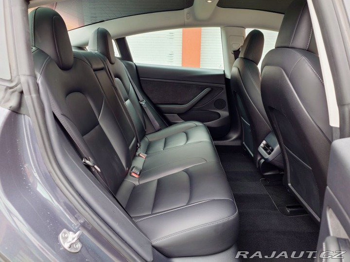 Tesla Model 3 Standard Range Plus 208 k 2022