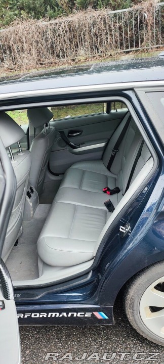 BMW 3 3,0 E91 330xd 1800