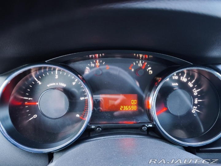 Peugeot 3008 1,6 1800