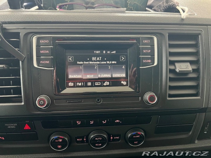 Volkswagen Caravelle T6 2017