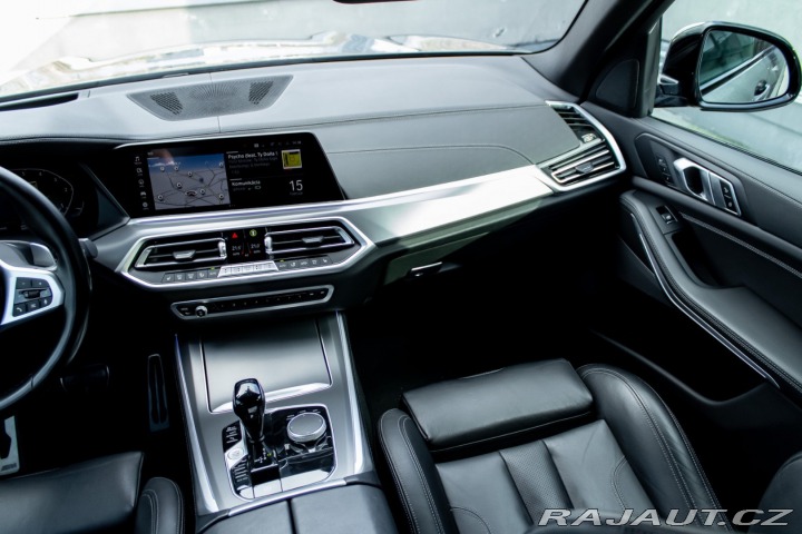 BMW X5 /40d /xDrive /M-packet / 2022