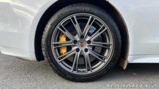 Porsche Panamera Turbo S E-Hybrid 2018