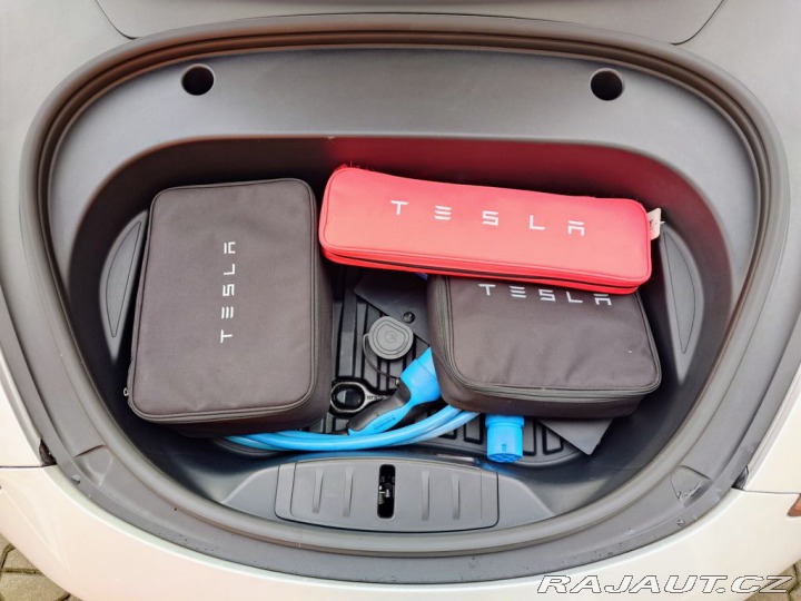 Tesla Model 3 L.Range Dual M- 366 kW Pr 2020