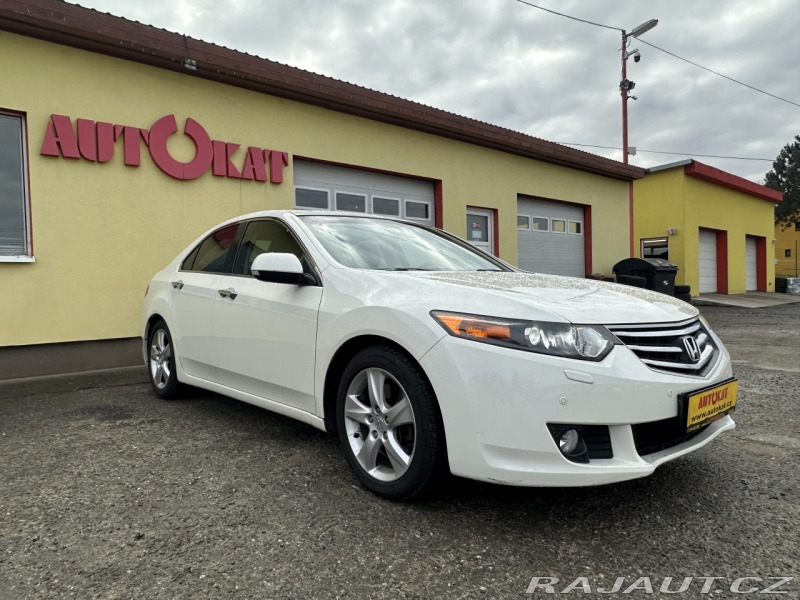 Honda Accord 2.4i-VTEC 148kW/8G/Execut