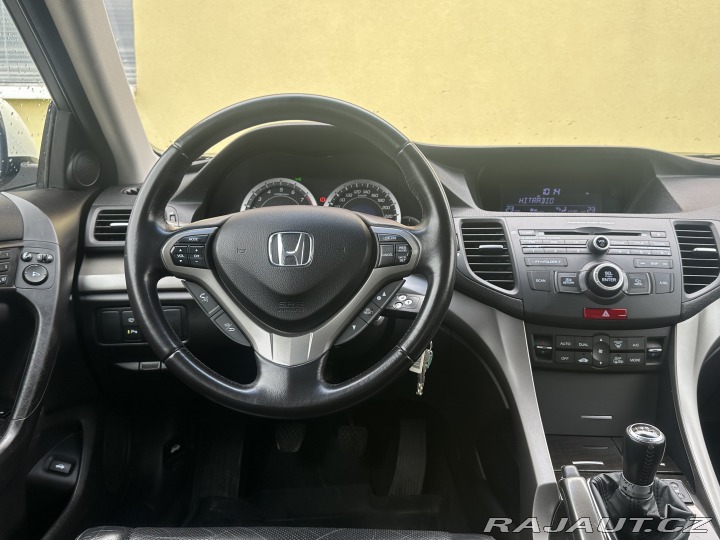 Honda Accord 2.4i-VTEC 148kW/8G/Execut 2011