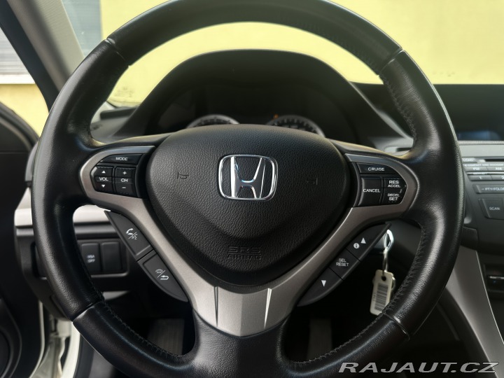Honda Accord 2.4i-VTEC 148kW/8G/Execut 2011