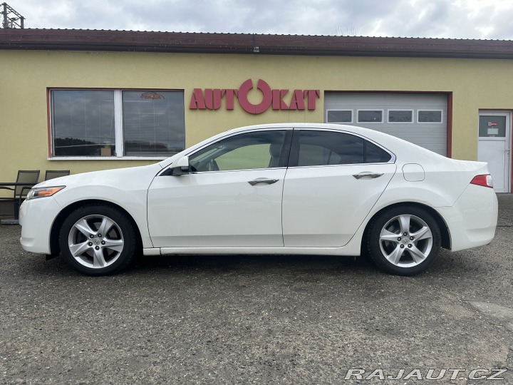 Honda Accord 2.4i-VTEC 148kW/8G/Execut 2011