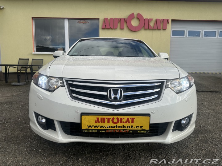 Honda Accord 2.4i-VTEC 148kW/8G/Execut 2011