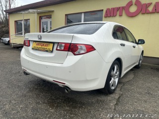 Honda Accord 2.4i-VTEC 148kW/8G/Execut 2011