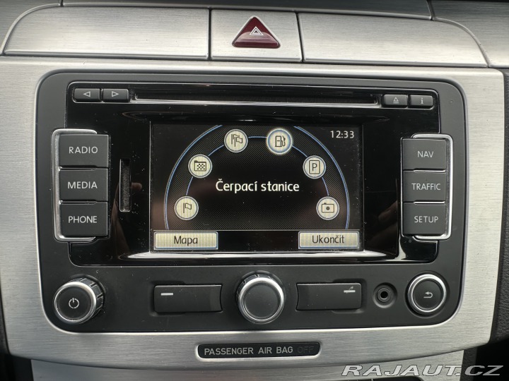 Volkswagen Passat 2.0 TDi Výhřev/Tempomat/1 2011