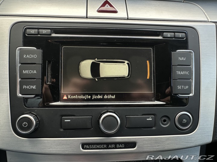 Volkswagen Passat 2.0 TDi Výhřev/Tempomat/1 2011