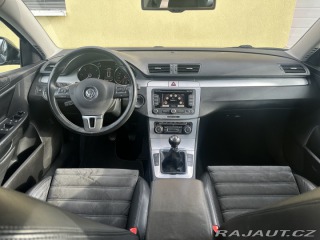 Volkswagen Passat 2.0 TDi Výhřev/Tempomat/1 2011