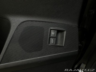 Volkswagen Passat 2.0 TDi Výhřev/Tempomat/1 2011