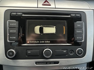 Volkswagen Passat 2.0 TDi Výhřev/Tempomat/1 2011