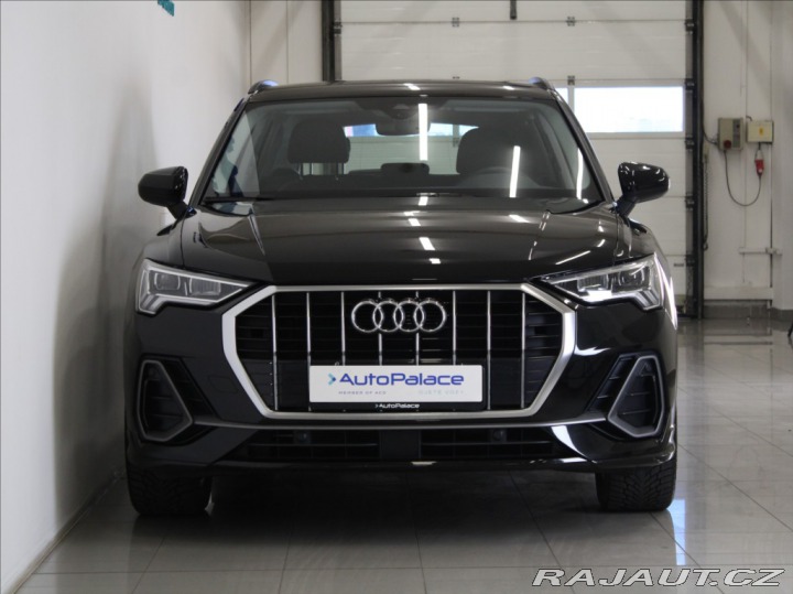 Audi Q3 2,0 TDi 110kW S-Line 63tk 2023