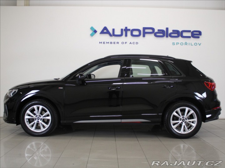 Audi Q3 2,0 TDi 110kW S-Line 63tk 2023
