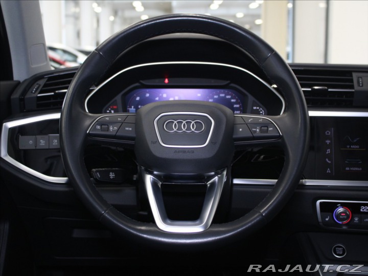 Audi Q3 2,0 TDi 110kW S-Line 63tk 2023