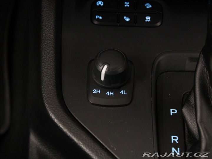 Ford Ranger 2,0 BiTurbo 4x4 AT Thunde 2020