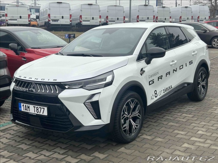 Mitsubishi Grandis 1.3 7DCT M-HYBRID INTENS 2026