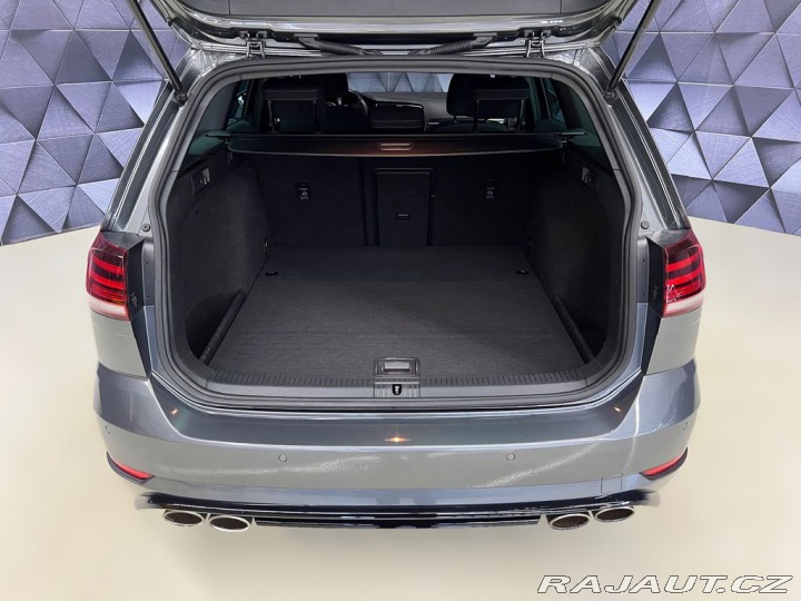 Volkswagen Golf R 2.0TSI 221KW DSG 4M,LED 2019