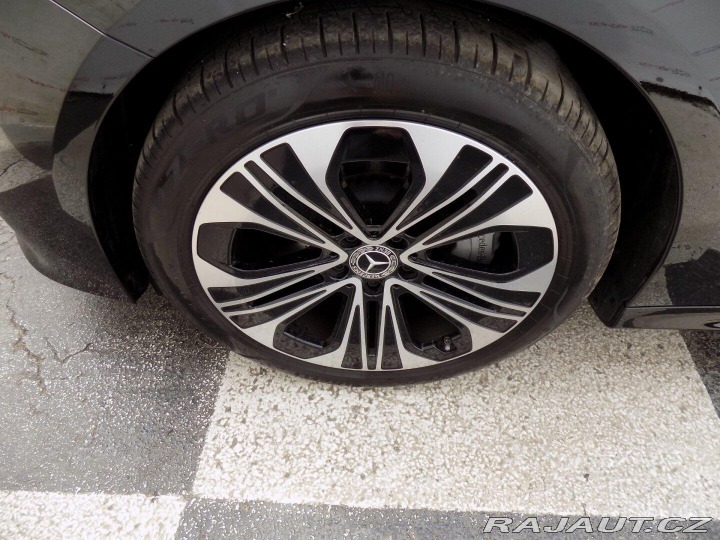 Mercedes-Benz E 300de/Digital-Light/Hybri 2024