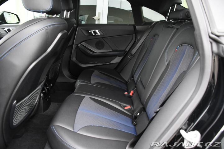 BMW 2 218d M-SPORT 1M ČR 3LZÁRU 2024