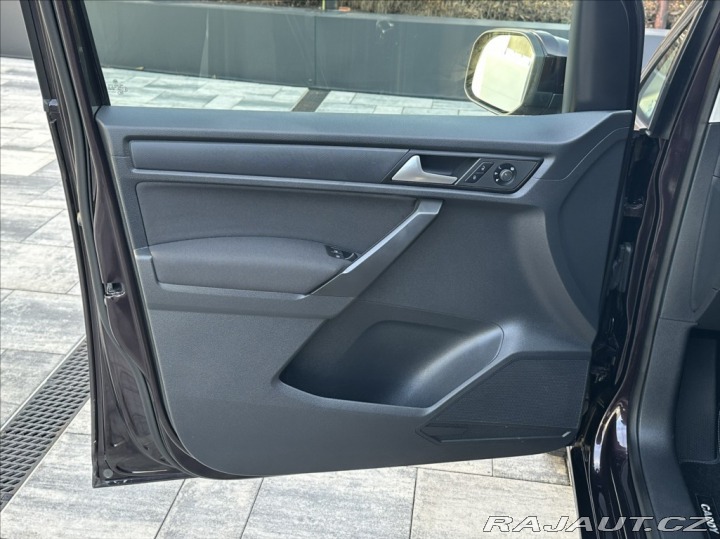 Volkswagen Caddy 2,0 TDI 150PS  Kombi Comf 2016