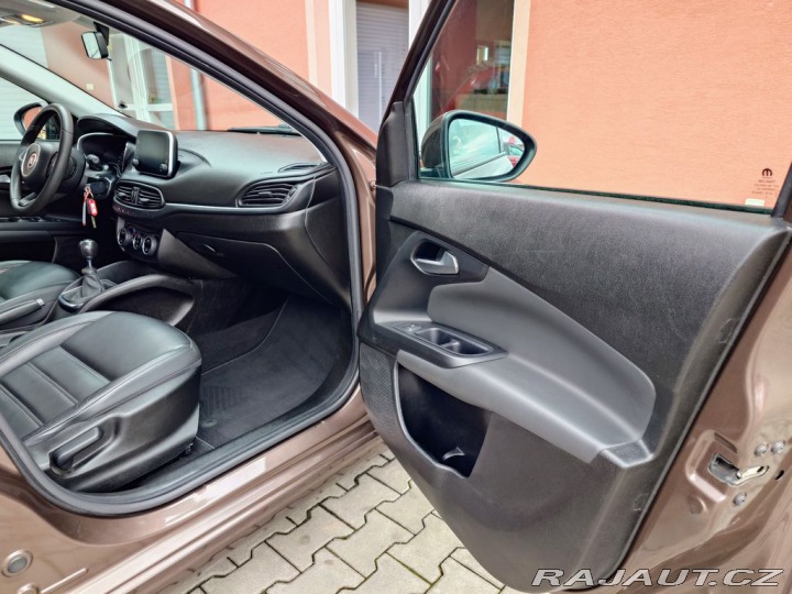 Fiat Tipo 1.4 Lounge 70 kW 2017