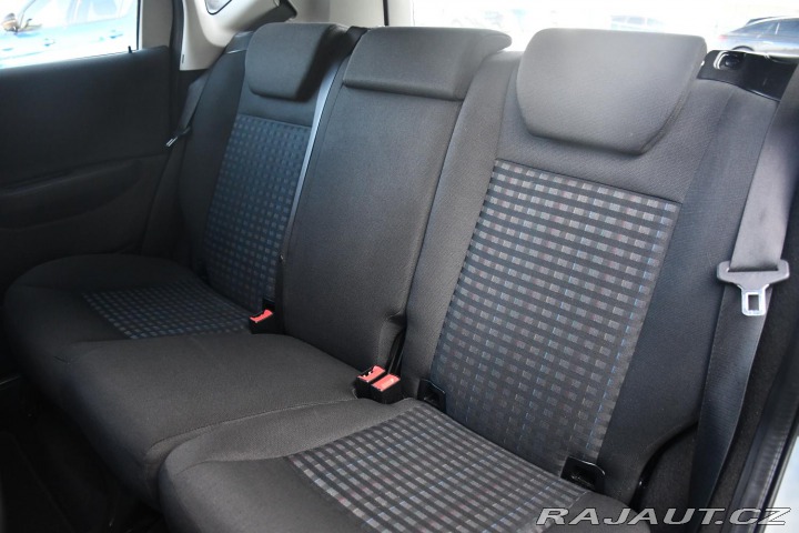 Mercedes-Benz A 160, + ZIMNÍ KOLA, PO SER 2012