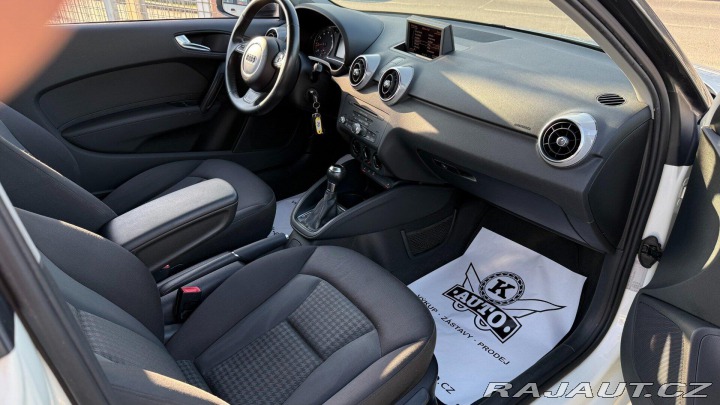 Audi A1 1.4TSI 90kW REZERVOVANO 2010