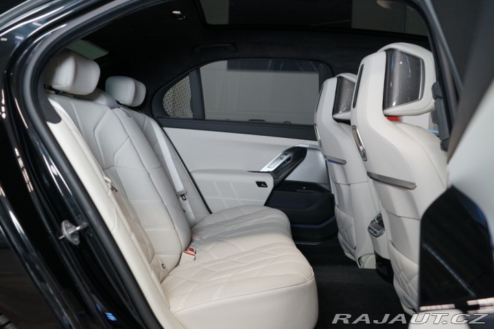 BMW 7 750e*XDRIVE*M-PRO*GRAN-LU 2024