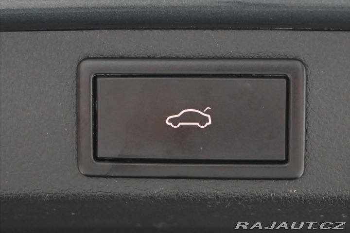 Škoda Octavia 2,0 TDI 110 kW DSG L& 2019