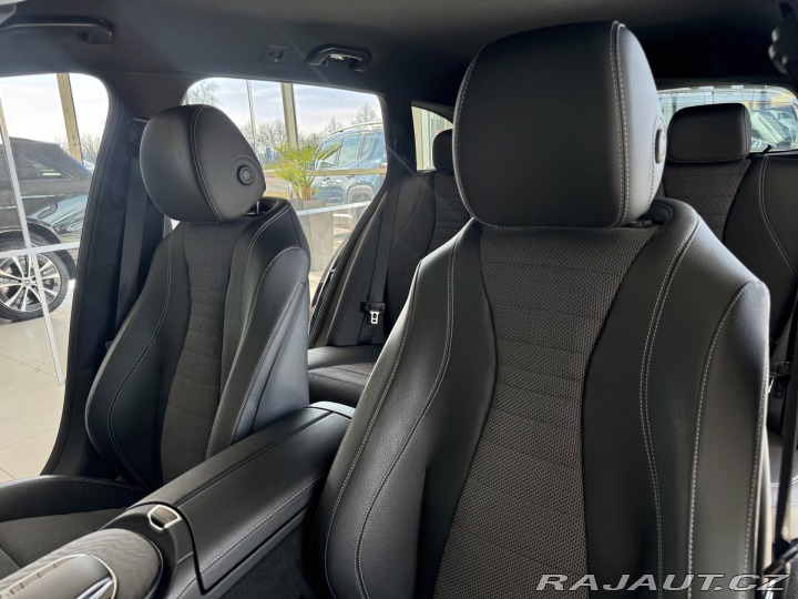 Mercedes-Benz E 300de 4Matic*Webasto*REZE 2021