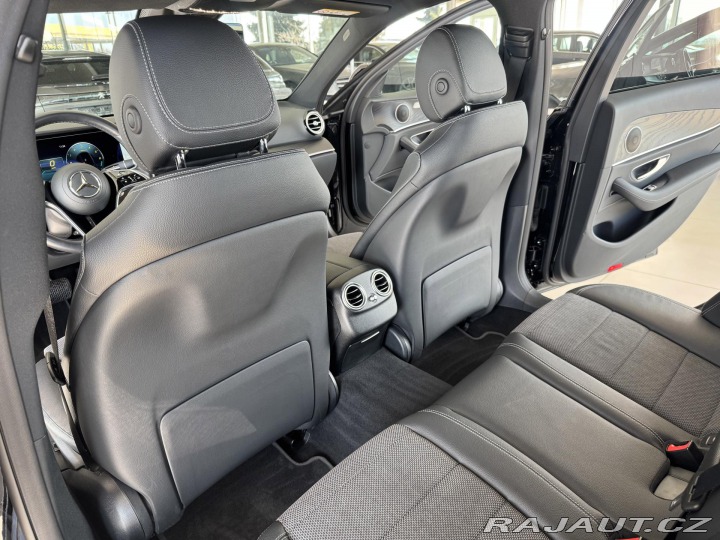 Mercedes-Benz E 300de 4Matic*Webasto*REZE 2021