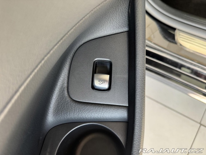 Mercedes-Benz E 300de 4Matic*Webasto*REZE 2021