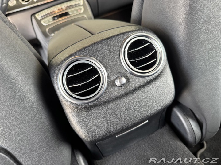 Mercedes-Benz E 300de 4Matic*Webasto*REZE 2021