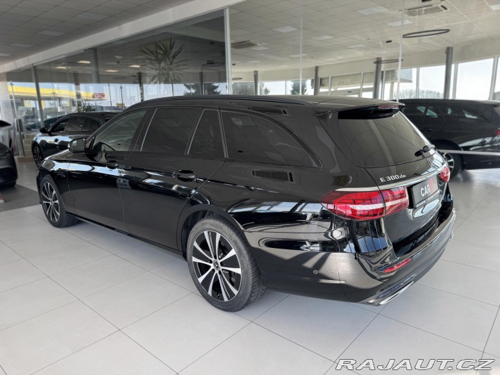 Mercedes-Benz E 300de 4Matic*Webasto*REZE 2021