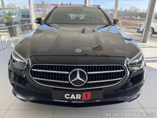 Mercedes-Benz E 300de 4Matic*Webasto*Tažn 2021