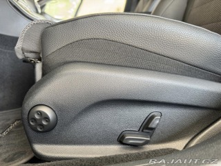 Mercedes-Benz E 300de 4Matic*Webasto*Tažn 2021