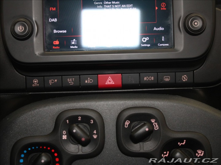 Fiat Panda 1,0 Hybrid 70k.CROSS 33tk 2024